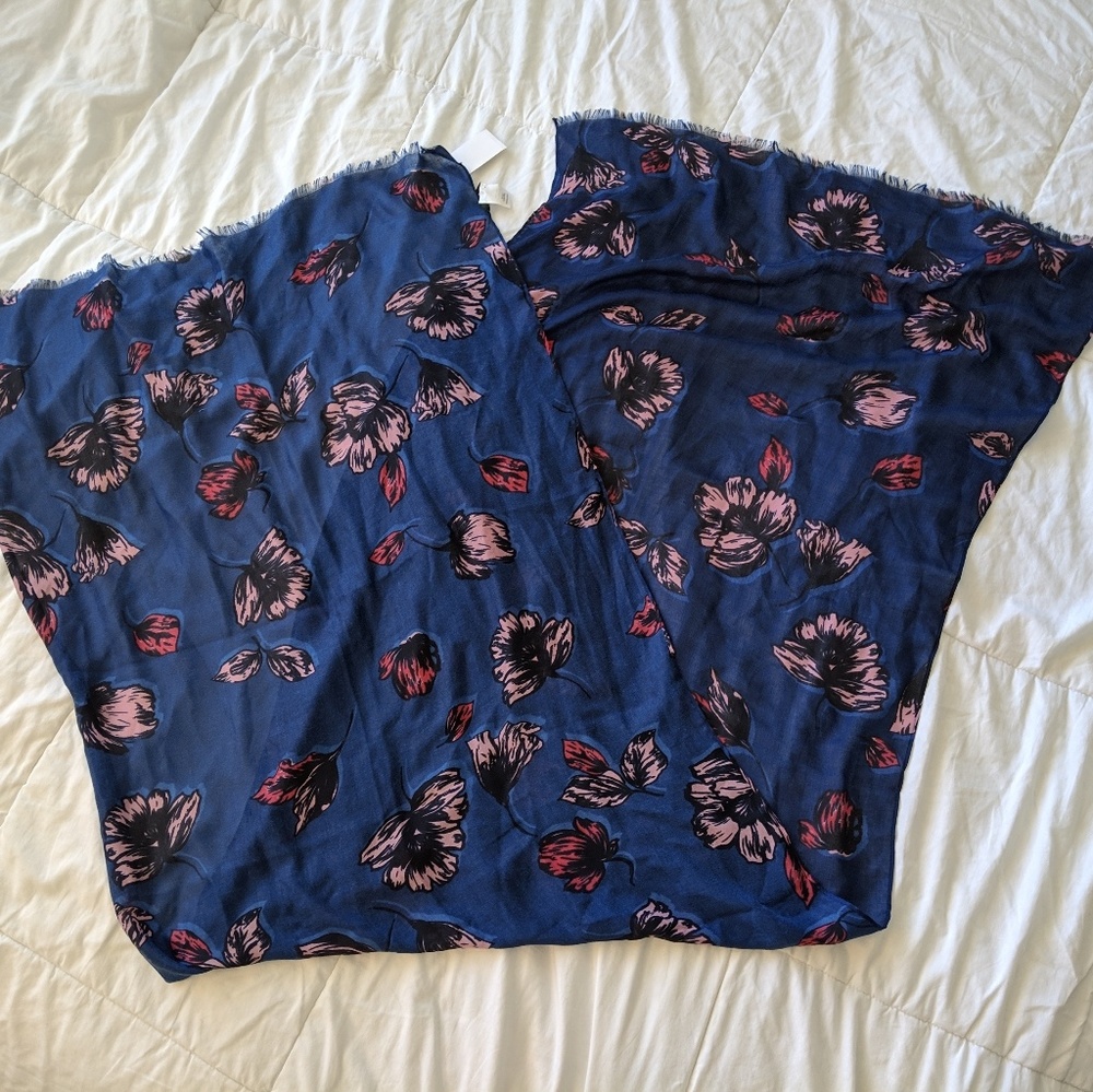 J. Crew light scarf - Picture 4 of 4